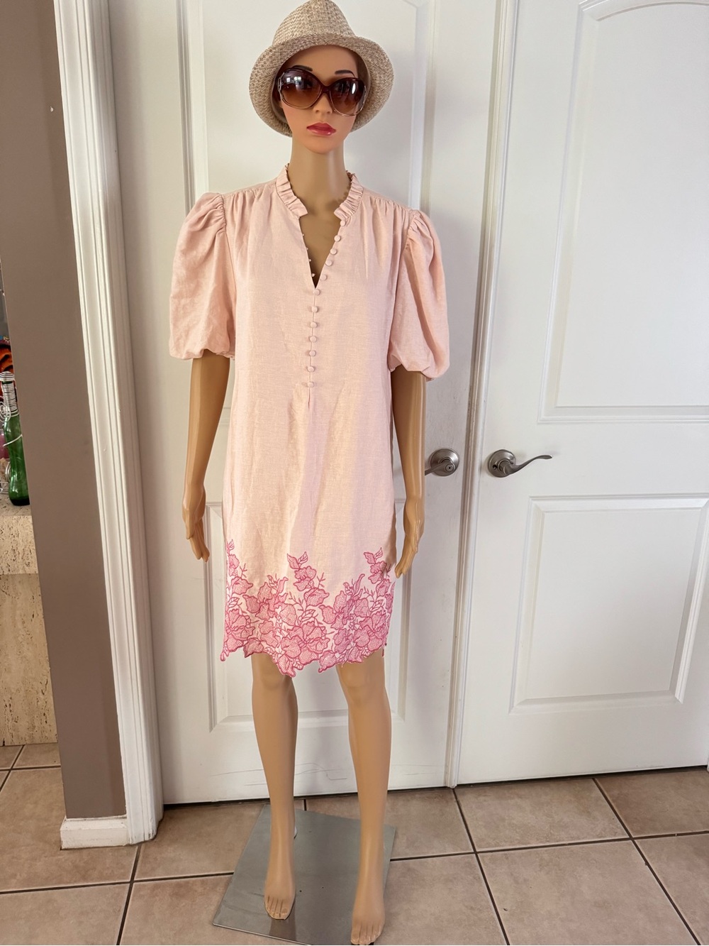 MAGASHONI Linen Blend Pink Puff-Sleeve Embroidered Hem Dress. Size L. MSRP $188